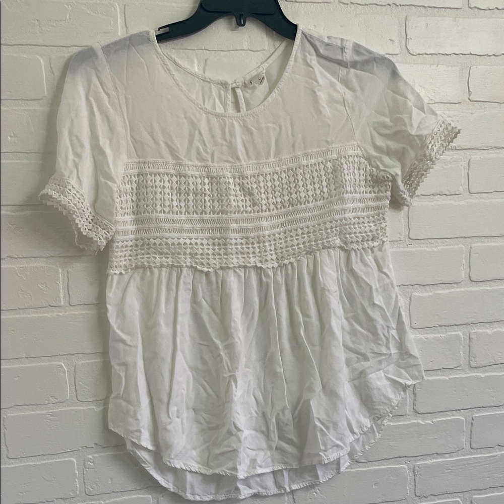 Chic White Crochet Women's Blouse